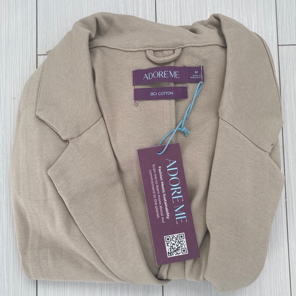 Adore Me Oversized Blazer Beige Color Size Medium Brand New. - Picture 7 of 7